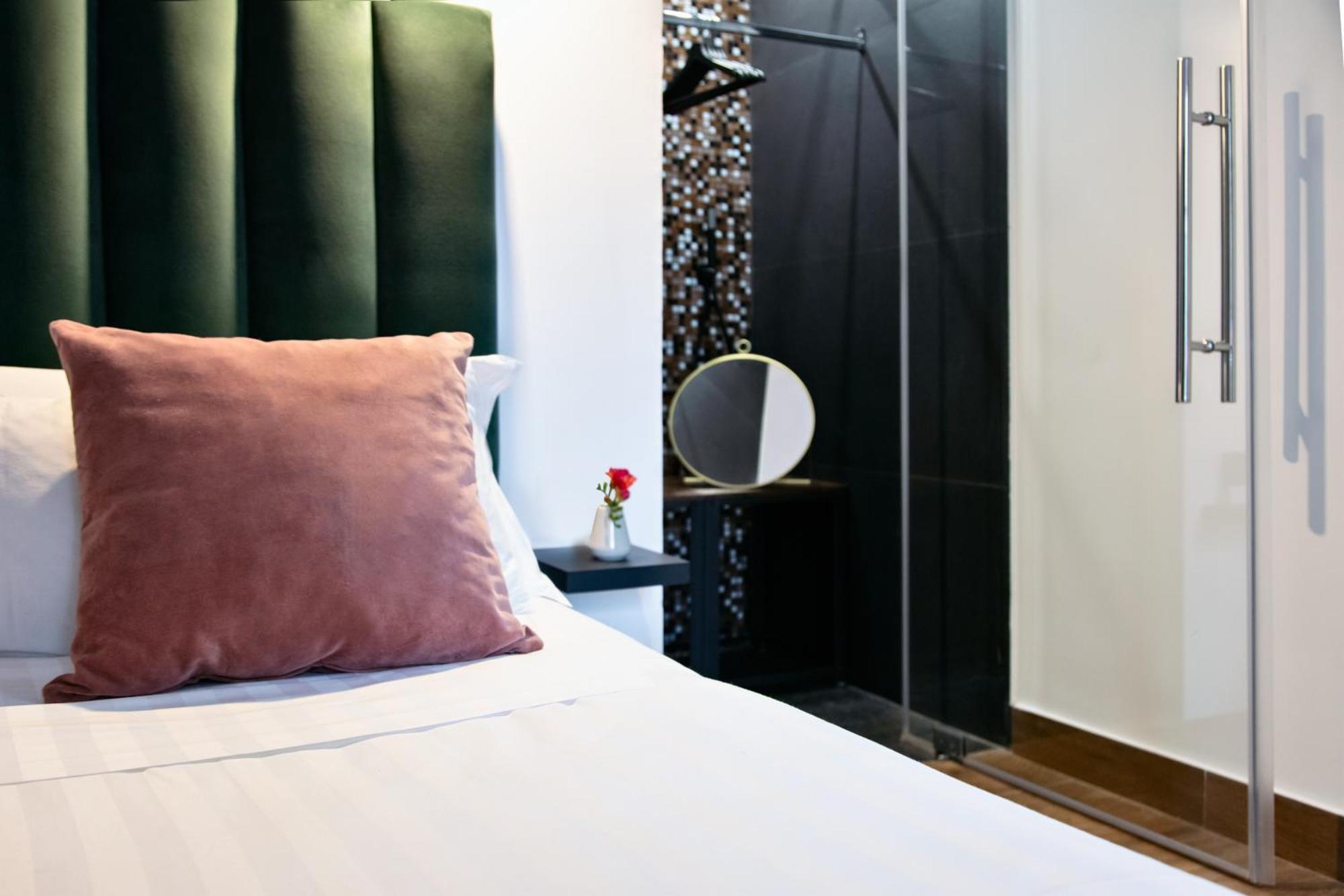 Toledo Lifestyle Hotel Napoli Exterior foto